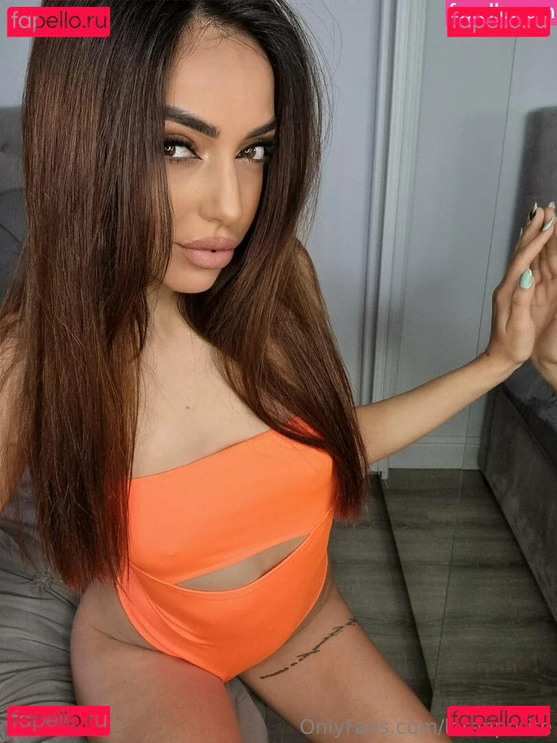 lorenpetite Onlyfans Photo Gallery 