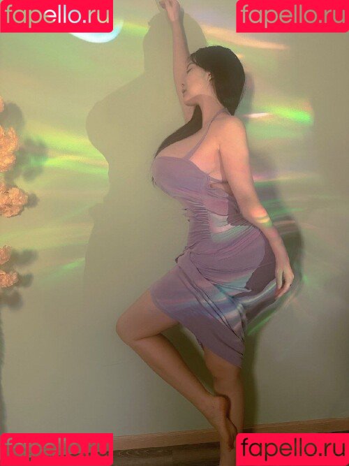 Yi Yang Onlyfans Photo Gallery 