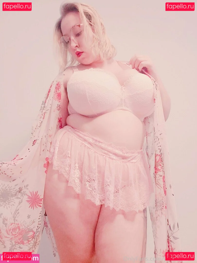 peachyneko Onlyfans Photo Gallery 