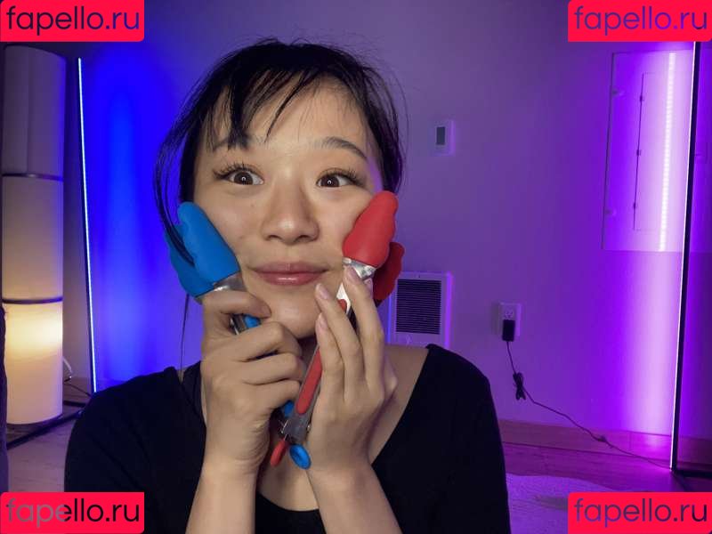 Lisa ASMR Onlyfans Photo Gallery 