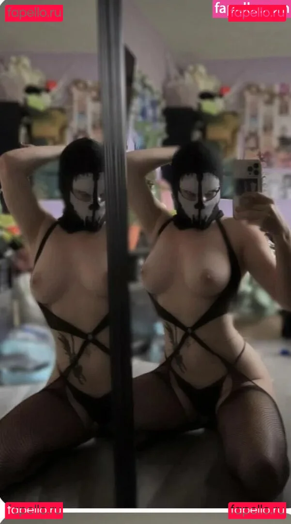 Lunximi Onlyfans Photo Gallery 