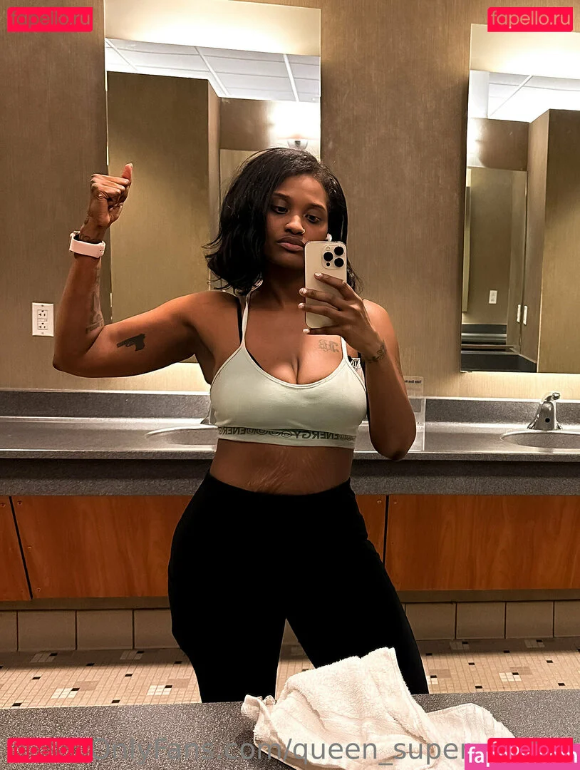 queen_super_soaker Onlyfans Photo Gallery 