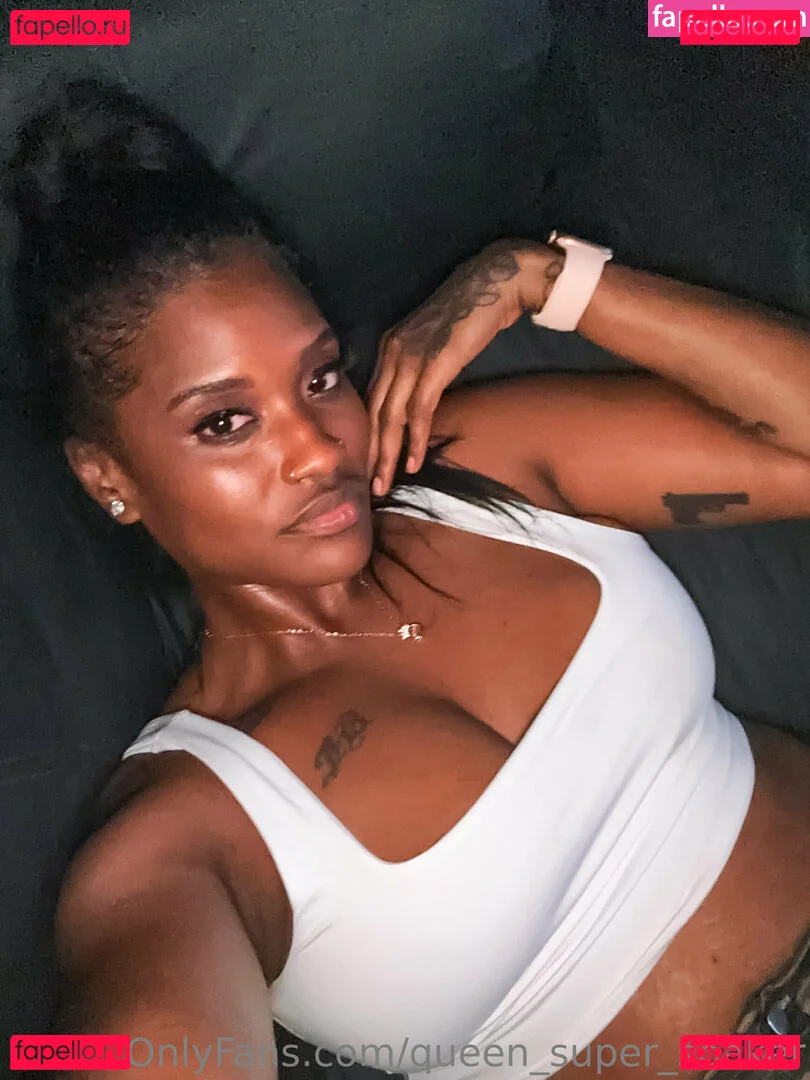queen_super_soaker Onlyfans Photo Gallery 