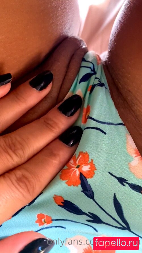 gabreca Onlyfans Photo Gallery 