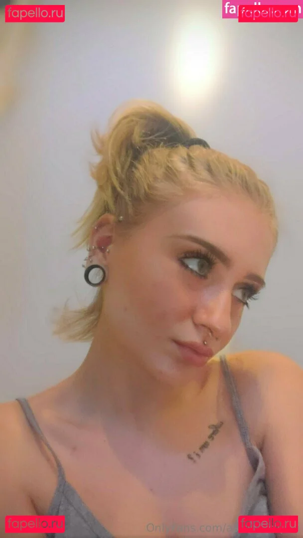 astrid-eclipse Onlyfans Photo Gallery 