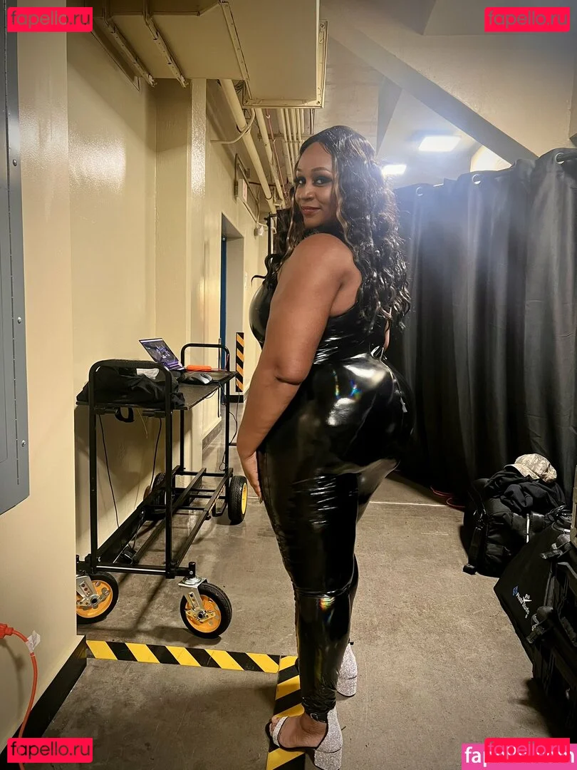 Faye Jackson Onlyfans Photo Gallery 