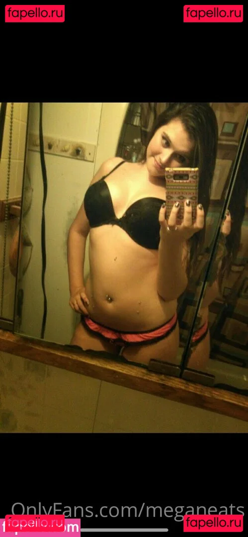 meganeats Onlyfans Photo Gallery 