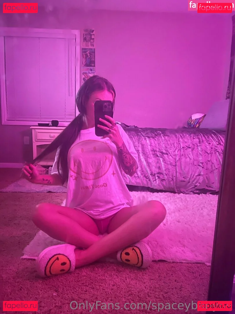 spaceybaby69 Onlyfans Photo Gallery 