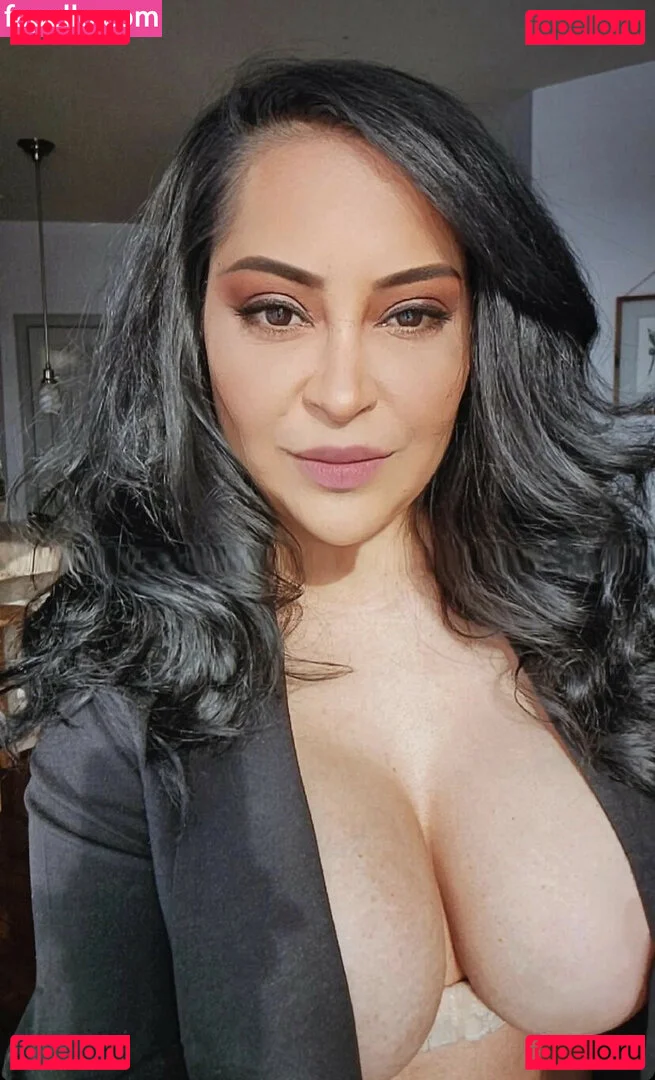 Michelle Miele Onlyfans Photo Gallery 