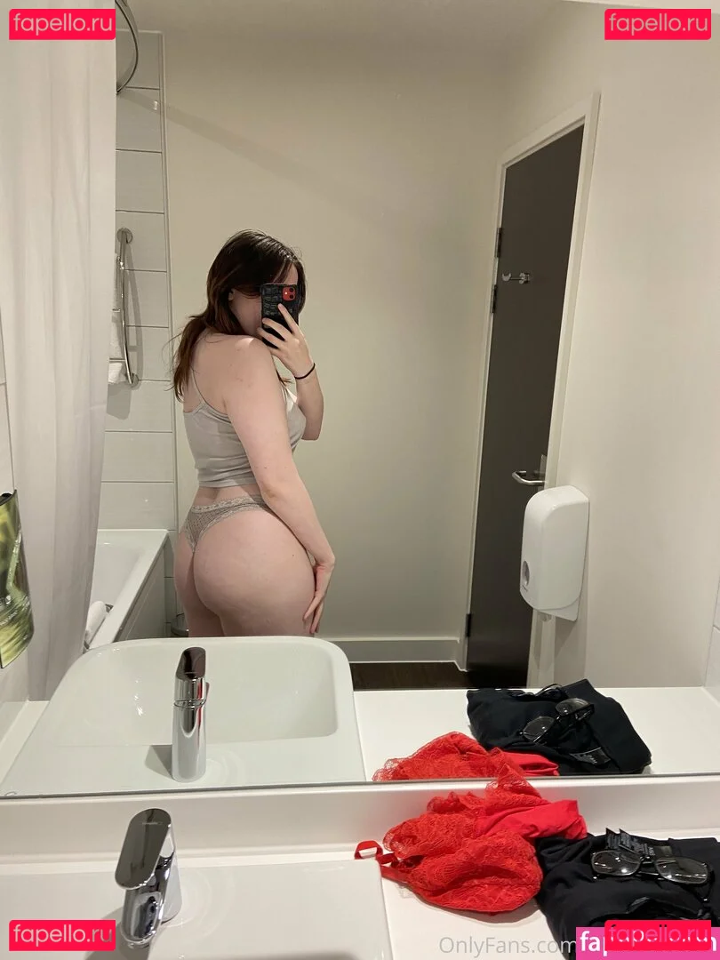 ashleysquirts Onlyfans Photo Gallery 