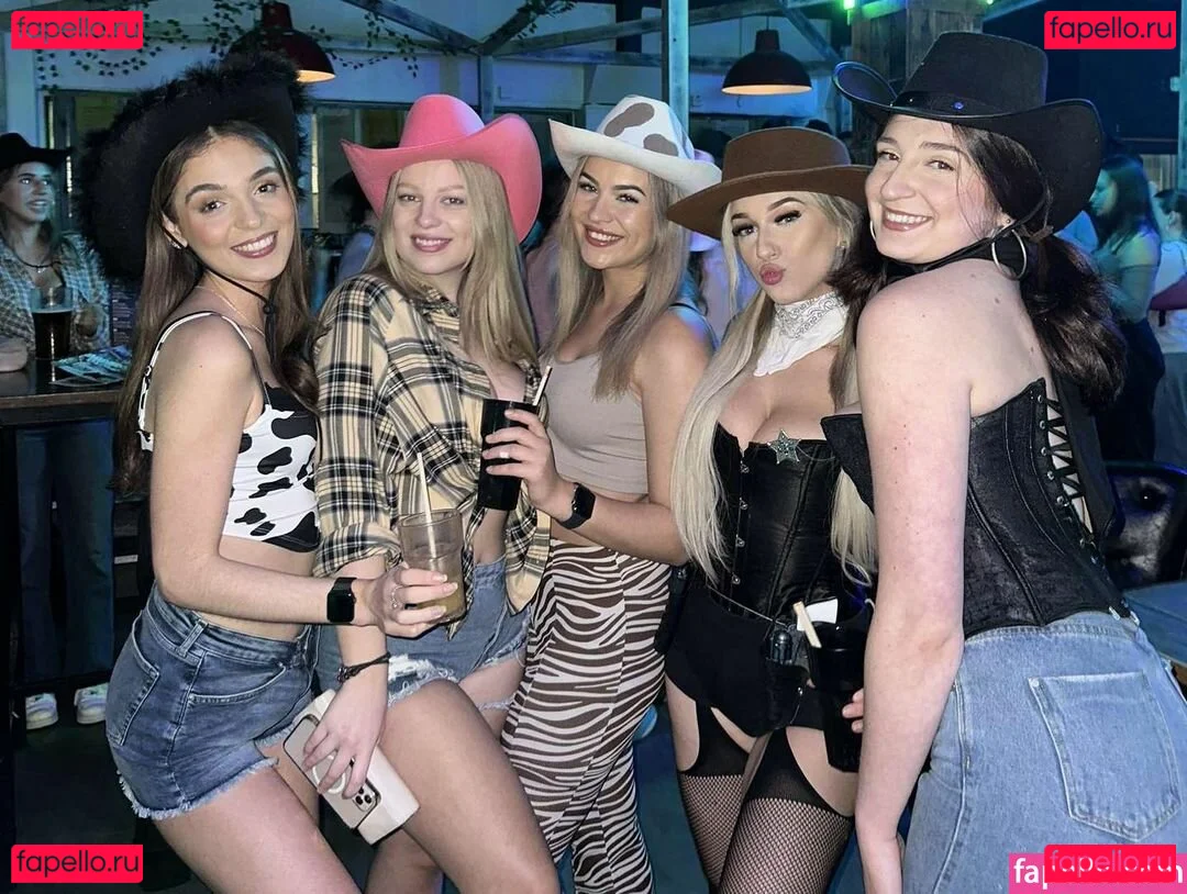 Grace Baker Onlyfans Photo Gallery 