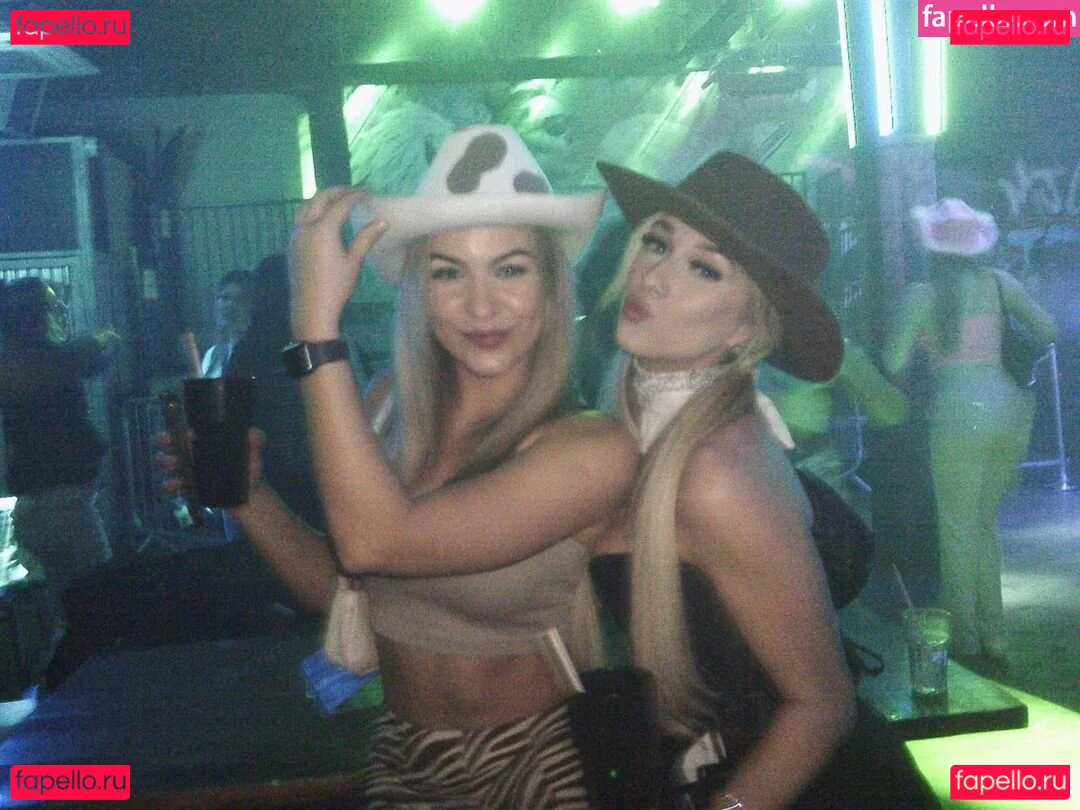 Grace Baker Onlyfans Photo Gallery 