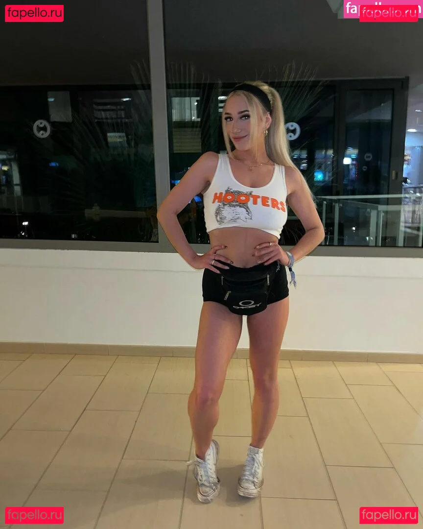 Grace Baker Onlyfans Photo Gallery 