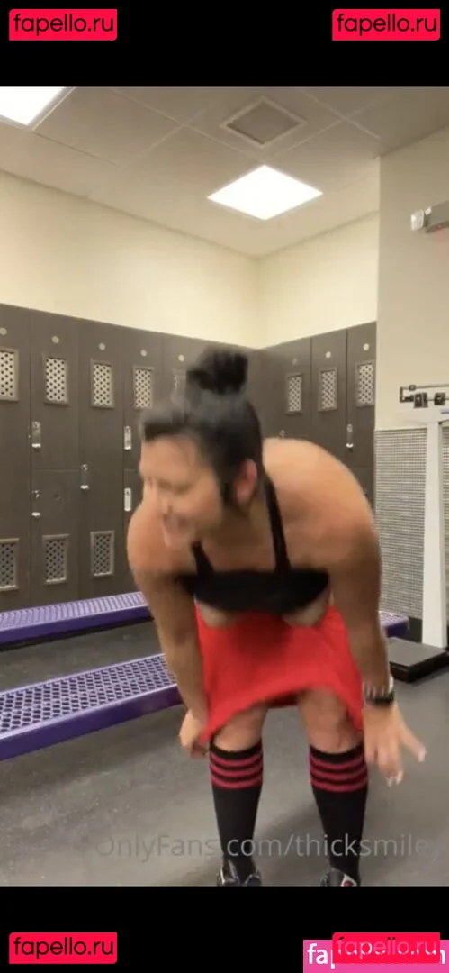 smiley_thickness Onlyfans Photo Gallery 