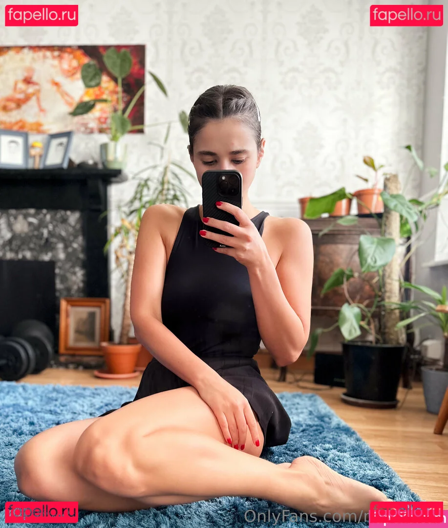 miskysour Onlyfans Photo Gallery 