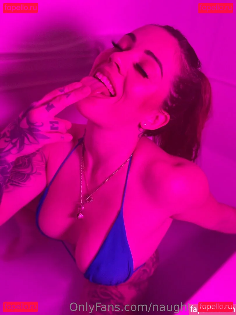 naughty.batter Onlyfans Photo Gallery 