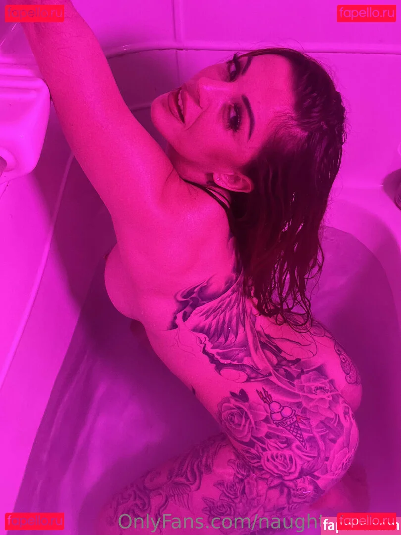 naughty.batter Onlyfans Photo Gallery 