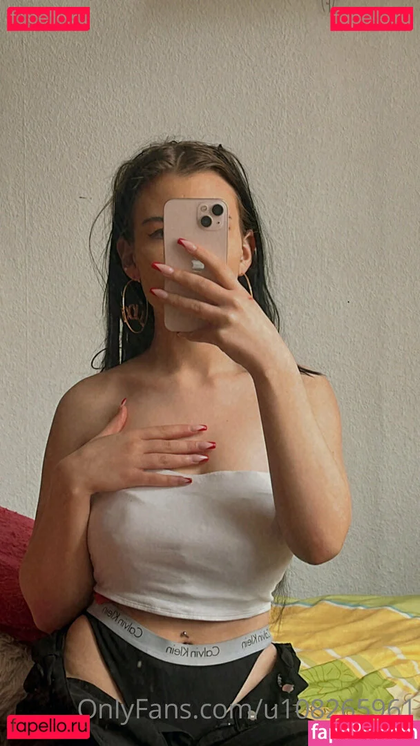 u108265961 Onlyfans Photo Gallery 