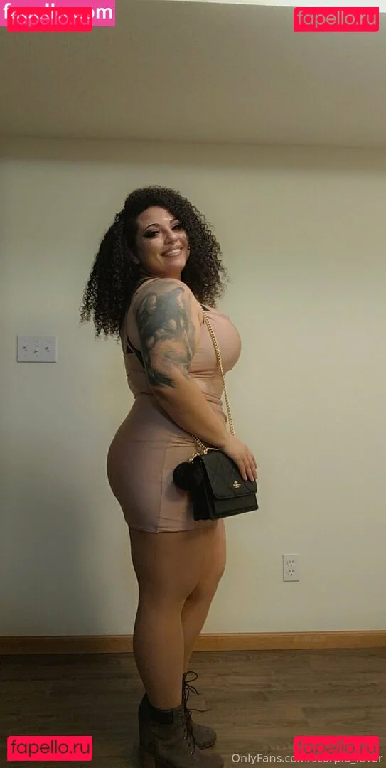 hot.lips Onlyfans Photo Gallery 