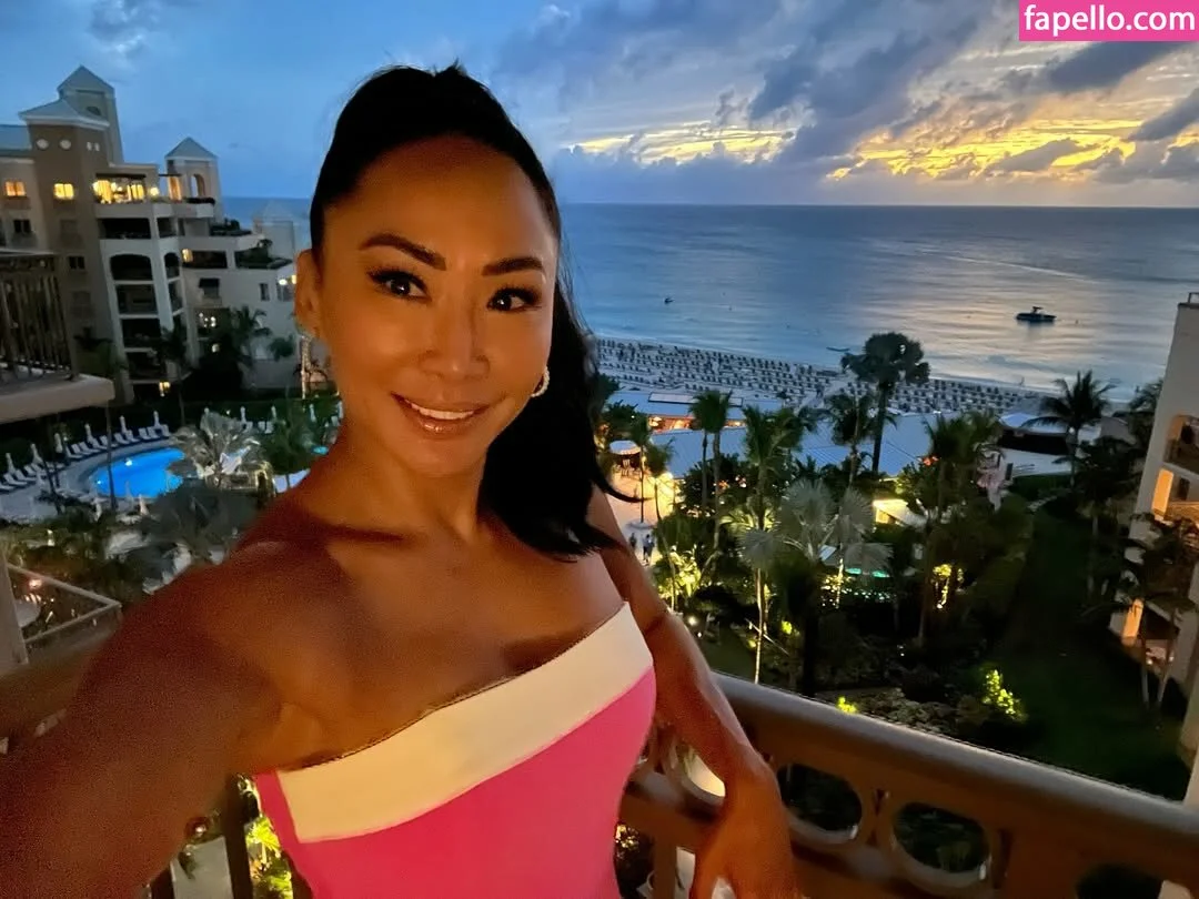 Gail Kim Onlyfans Photo Gallery 