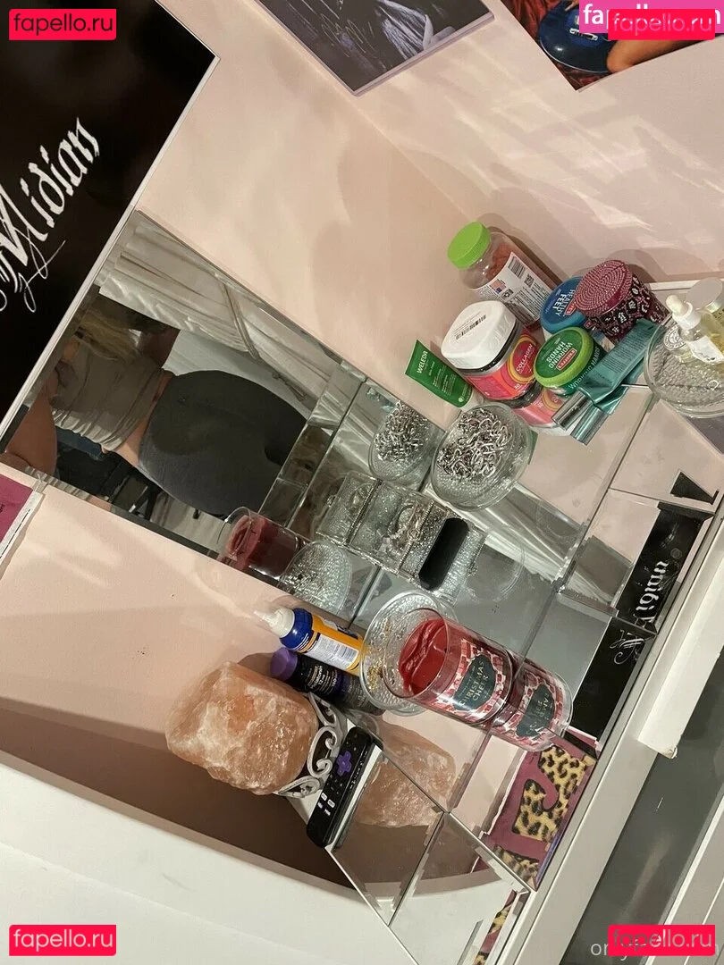 iamheaveniamhell Onlyfans Photo Gallery 