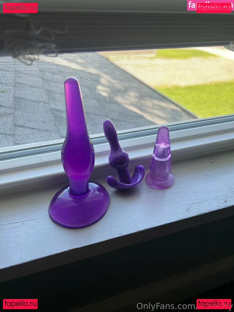 xraebby Onlyfans Photo Gallery 