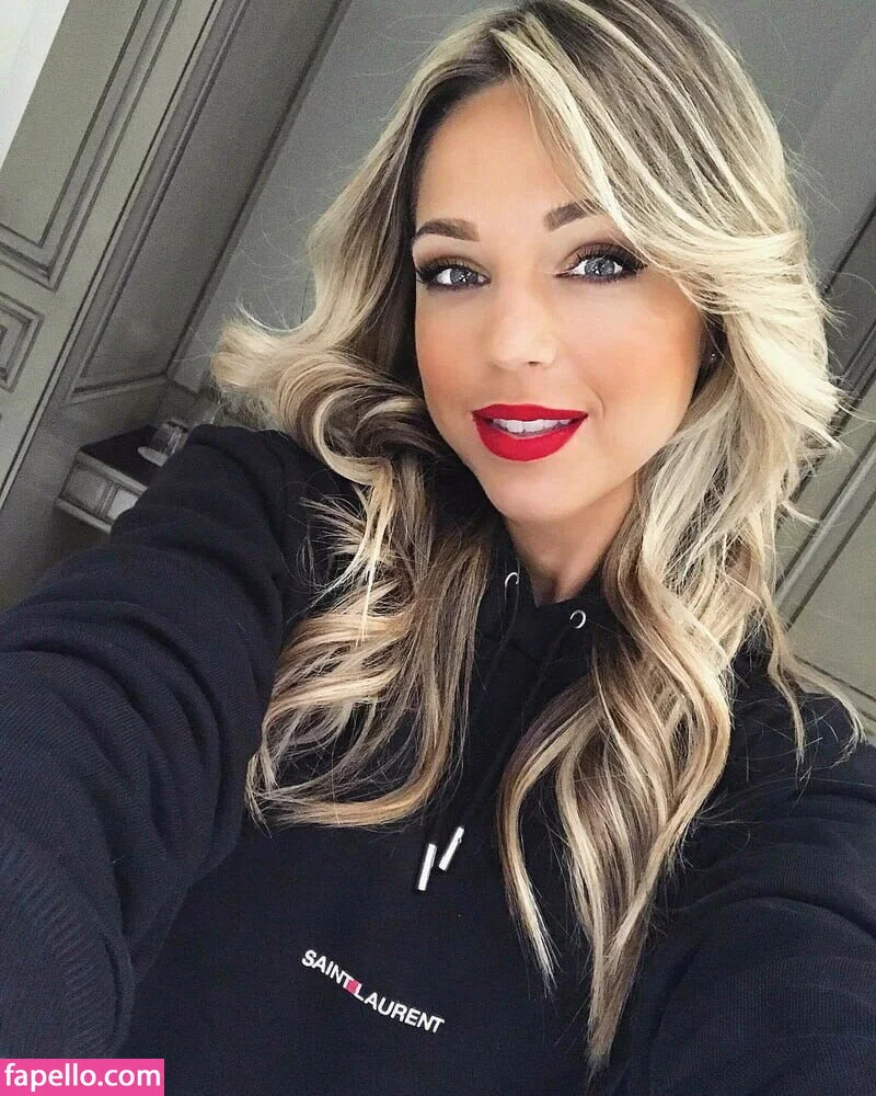 Maddy Burciaga Onlyfans Photo Gallery 