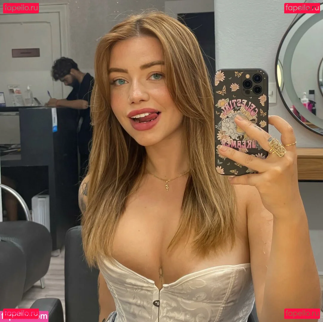 Clara Dfant Onlyfans Photo Gallery 