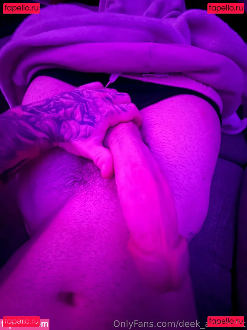 deek_aesthetic Onlyfans Photo Gallery 