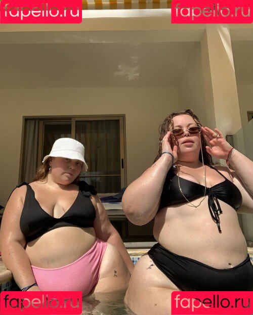 LuciaMaison Onlyfans Photo Gallery 