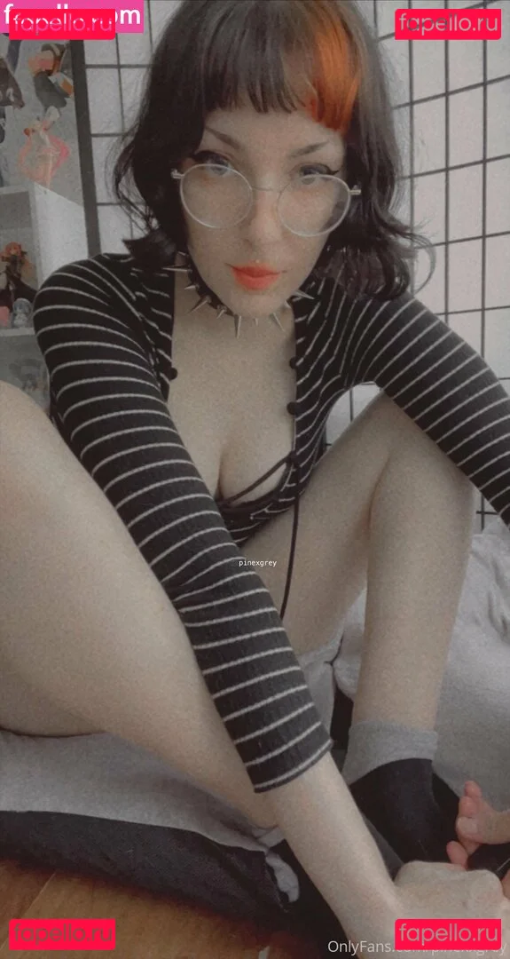 pinexgrey Onlyfans Photo Gallery 