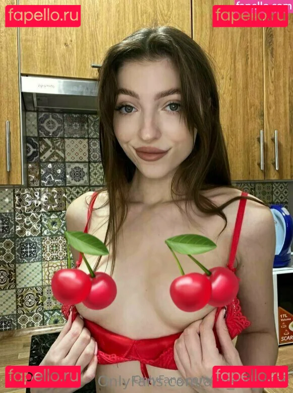 alisa_blanche Onlyfans Photo Gallery 