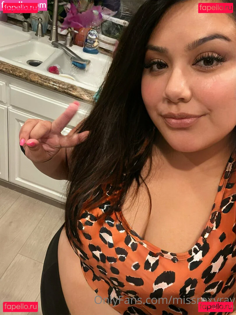 missroxyray Onlyfans Photo Gallery 
