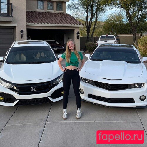 Kayla Rundle Onlyfans Photo Gallery 