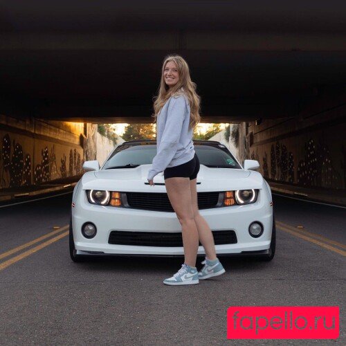 Kayla Rundle Onlyfans Photo Gallery 