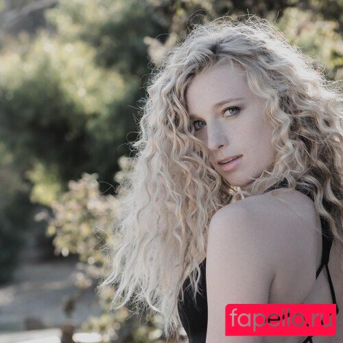 Kayla Rundle Onlyfans Photo Gallery 