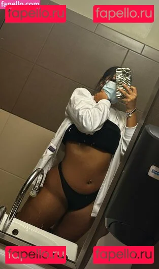 spicyserenaaa Onlyfans Photo Gallery 