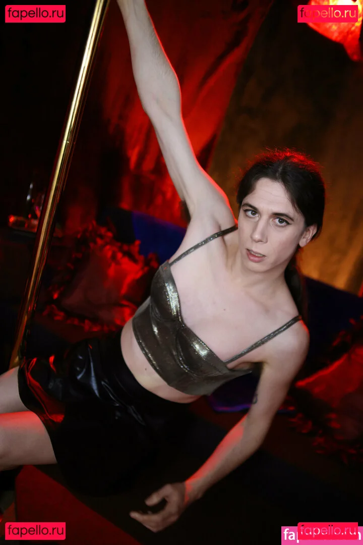 sophieladder Onlyfans Photo Gallery 