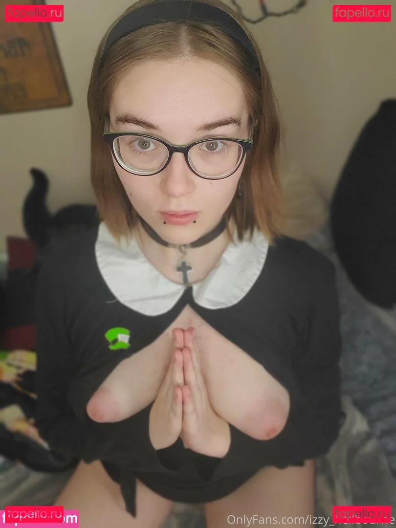 izzy_hellbourne Onlyfans Photo Gallery 