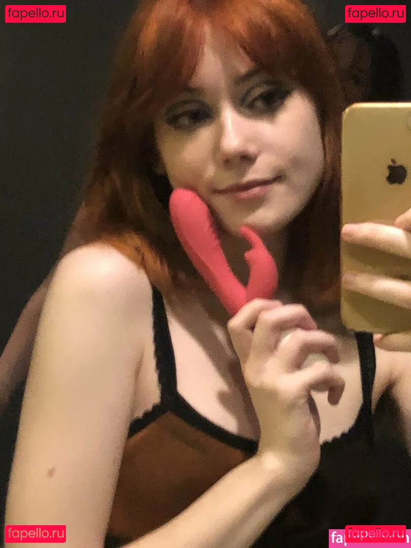 Clamgirl Onlyfans Photo Gallery 