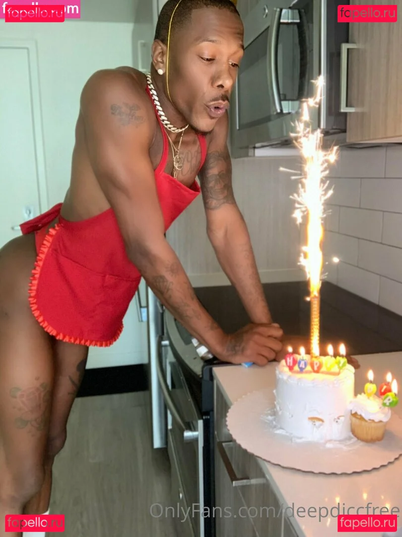 deepdiccfree Onlyfans Photo Gallery 