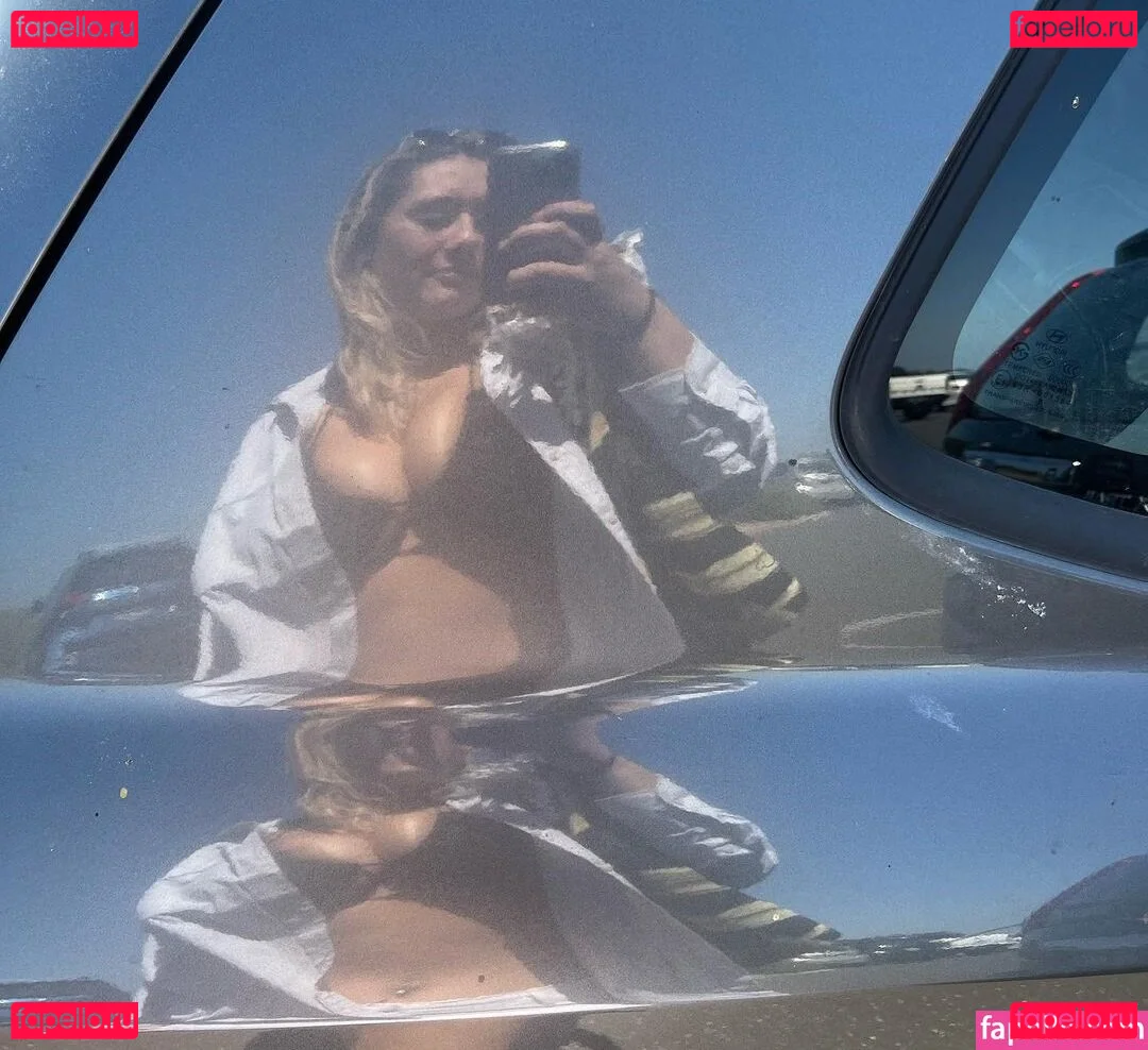 Zoe H Onlyfans Photo Gallery 