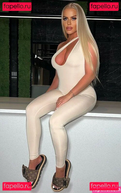 Mega Clarke Onlyfans Photo Gallery 