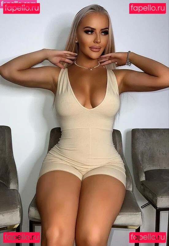 Mega Clarke Onlyfans Photo Gallery 