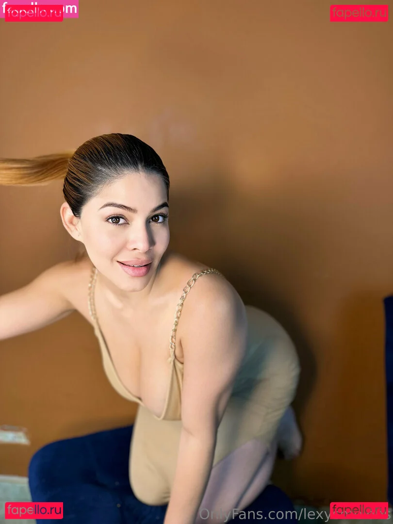 lexysmelons Onlyfans Photo Gallery 
