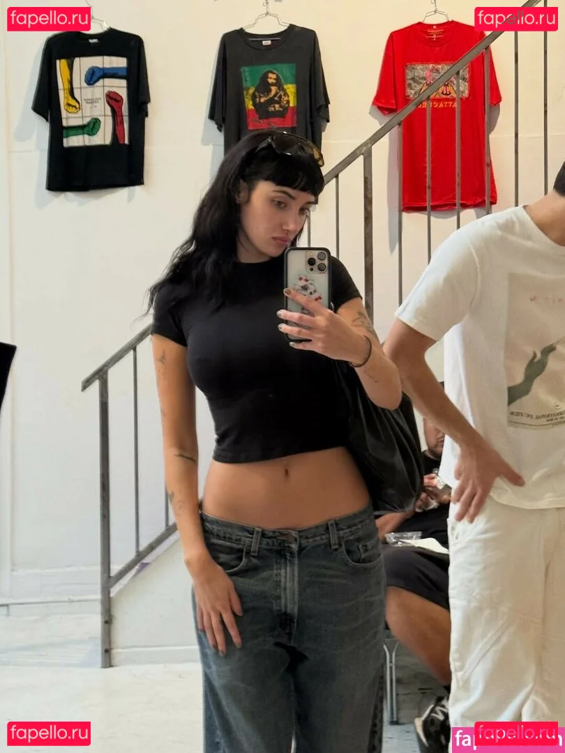 oliveoren Onlyfans Photo Gallery 