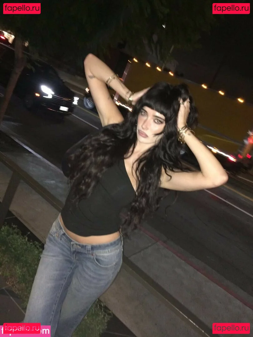 oliveoren Onlyfans Photo Gallery 