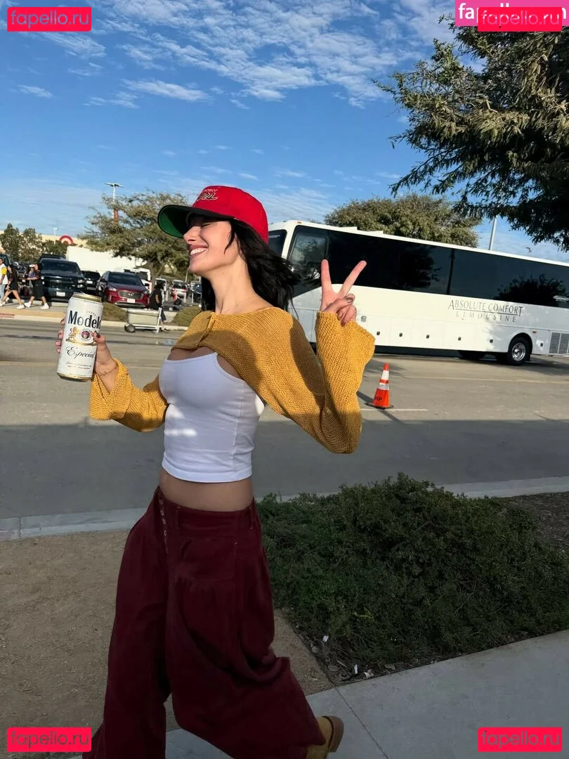 oliveoren Onlyfans Photo Gallery 