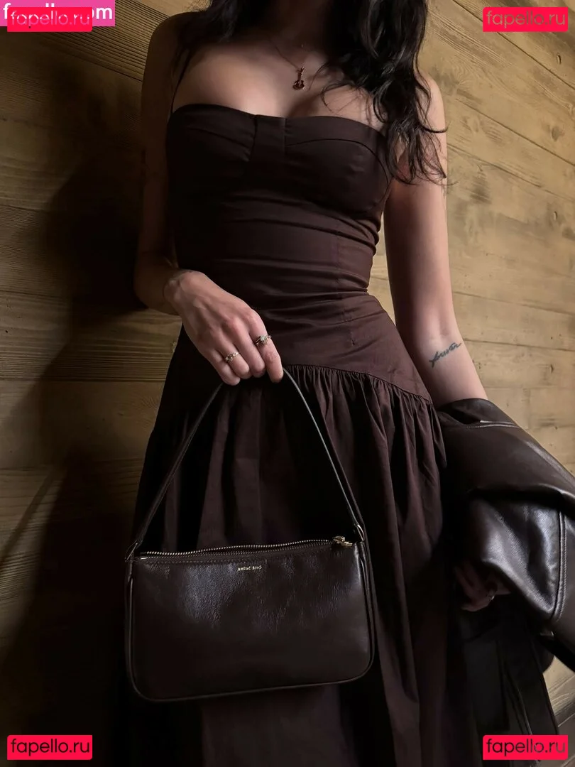 oliveoren Onlyfans Photo Gallery 