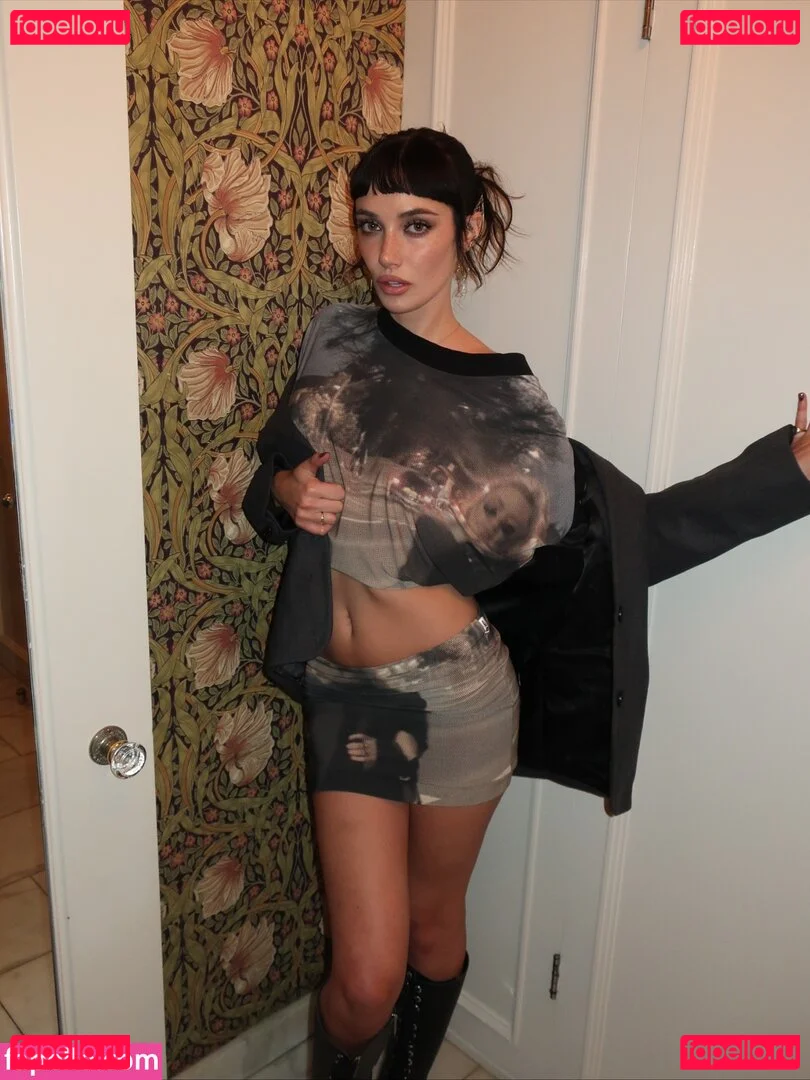 oliveoren Onlyfans Photo Gallery 